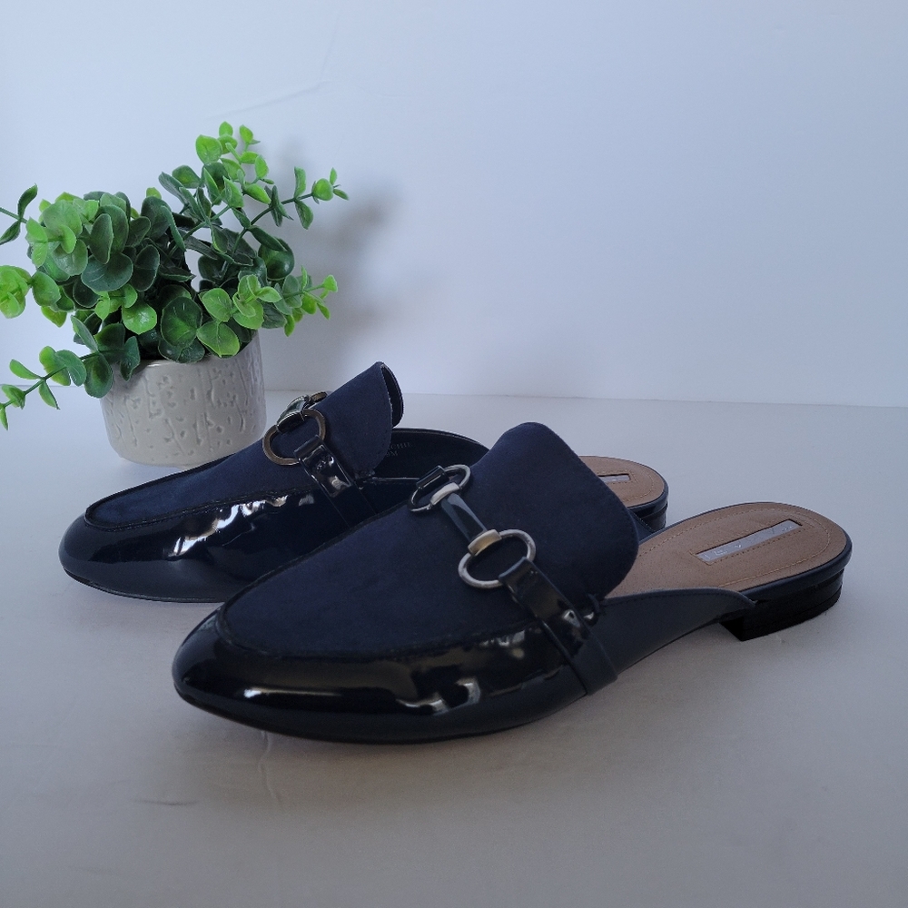 Tahari Frenchie Blue Patent Leather Loafers Mules